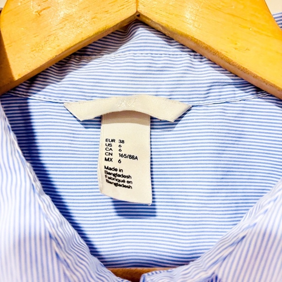 H&M – Blue & white striped button-down shirt | Classic office top | Size 6 * - Picture 9 of 9